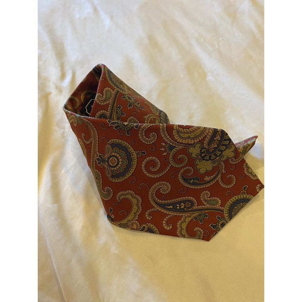Burberrys Of‎ London Multi Colored Paisley Motif Neck Tie Silk Handmade